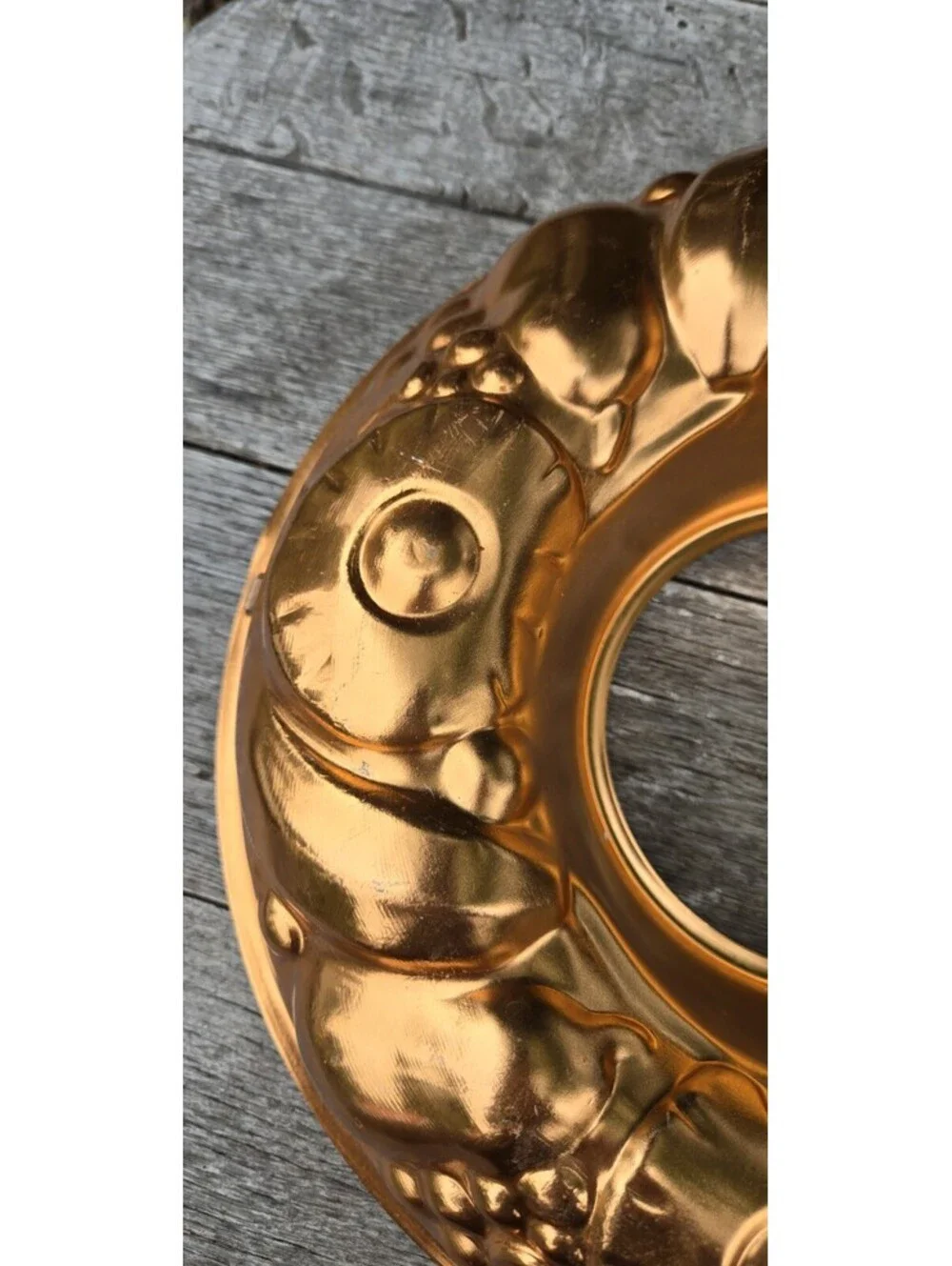 Vintage Copper Tone Fruit Wreath Cake Jello Mold Wall Hanging Decor 13